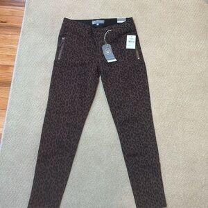 NWT leopard pant